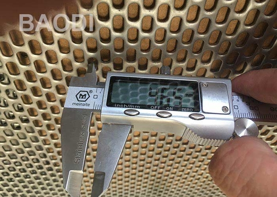 1X2M Galvanized Slotted Hole durchlöcherte Edelstahl Mesh Screen For Mining