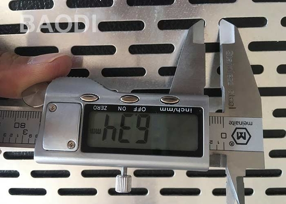 Lochende Schlitzöffnung 0.5mm 0.8mm durchlöcherter Aluminium-Mesh Filter Mining Screen