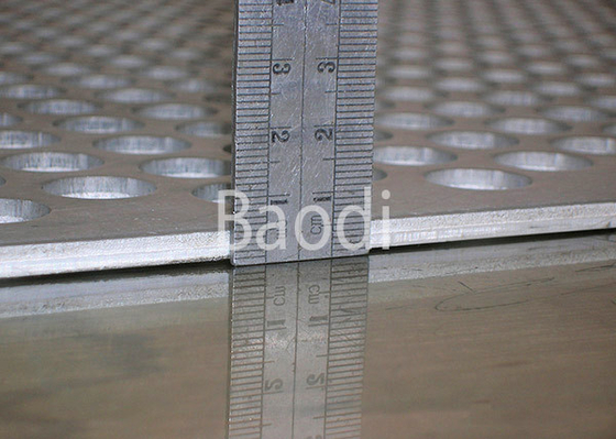 Edelstahlblech mit Löchern, Pharmaindustrie durchlöcherte Aluminiumplatten