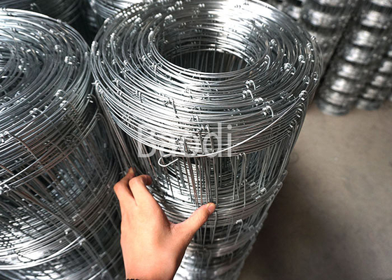 Galvanisierter Metalldraht-gesponnener Feld-Zaun Rolls 6" Maschen-Loch-Raum-landwirtschaftliches Fechten