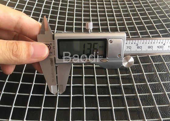 17 Messgerät galvanisiertes Hardware-Stoff-Stahldraht-Material 36" Rolle weit