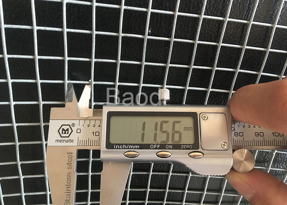 17 Messgerät galvanisiertes Hardware-Stoff-Stahldraht-Material 36" Rolle weit