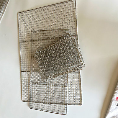 Outdoor Grills Perfektes Begleiter Schwerlastverstärktes Barbecue-Drahtnetz mit gleichmäßiger Kochfläche
