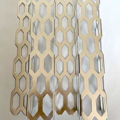 Anpassungsfähige dekorative Metallfassaden mit perforierten Mustern aus Edelstahl der Baureihe 300