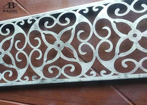 Fertigen Sie Vielzahl-Loch kopieren perforiertes Aluminiumloch der Maschen-25mm besonders an