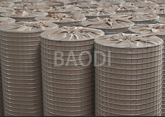 Messgerät-überzogene Plastikschweißung Mesh Steel Square Grid Galvanized des Bau-16